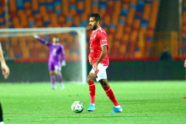 كهربا خلال اللقاء 