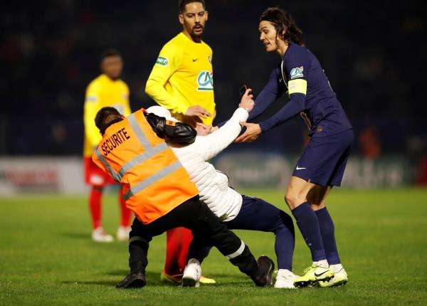 كافاني والمشجع