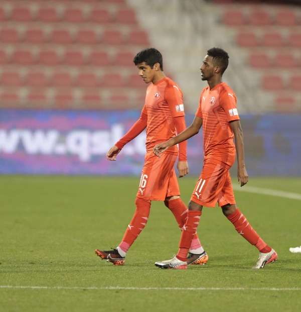 لاعبو العربي