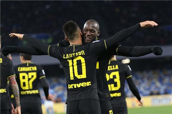 لوكاكو ولاوتارو