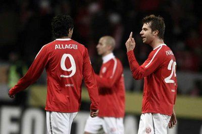 2010-12-12-00000102491337