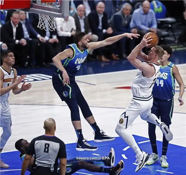 ?i=epa%2fbasketball%2f2020-01%2f2020-01-09-08113558_epa