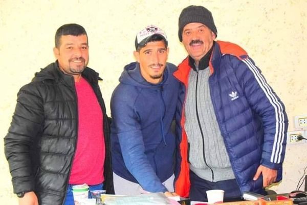 محمد العكش بعد التوقيع