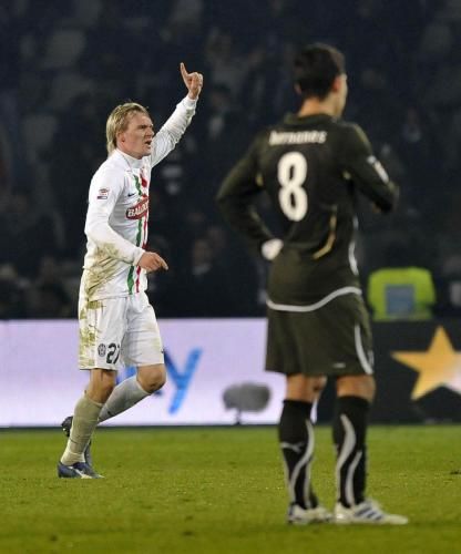 2010-12-12t221228z_01_trn118_rtridsp_3_soccer-italy_reuters