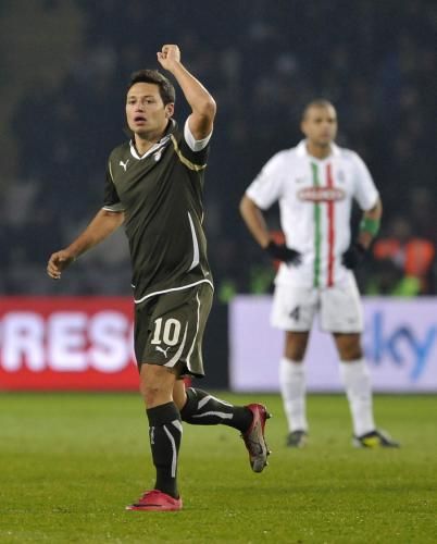 2010-12-12t203911z_01_trn105_rtridsp_3_soccer-italy_reuters
