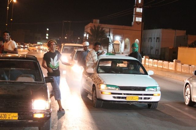 مسيرات الفرح في ولاية صور