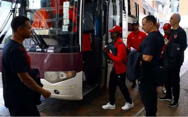 بعثة الأهلي في الطريق إلى بولاوايو