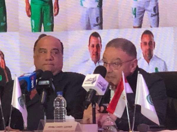 من المؤتمر الصحفى