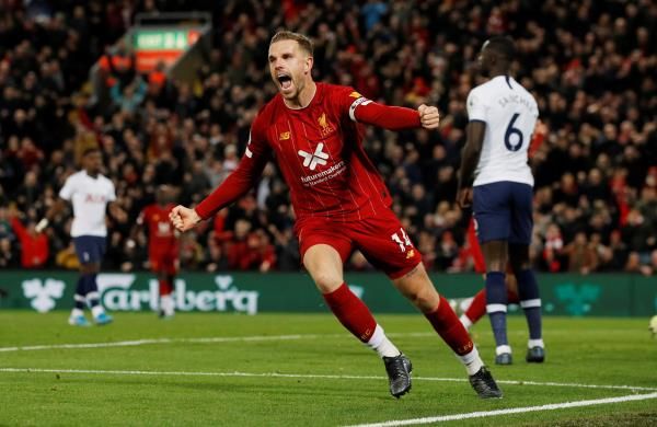 من مباراة الذهاب بين ليفربول وتوتنهام