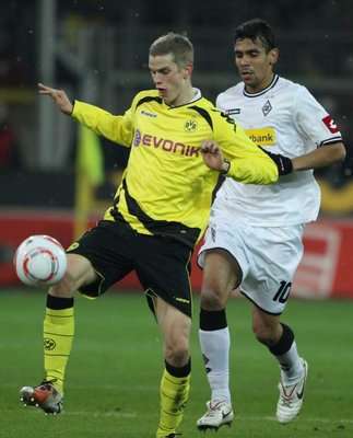 2010-11-27-00000102469519