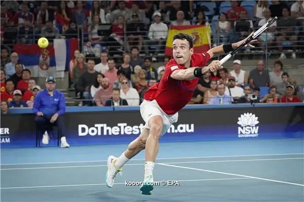 ?i=epa%2ftennis%2f2020-01%2f2020-01-12-08121509_epa