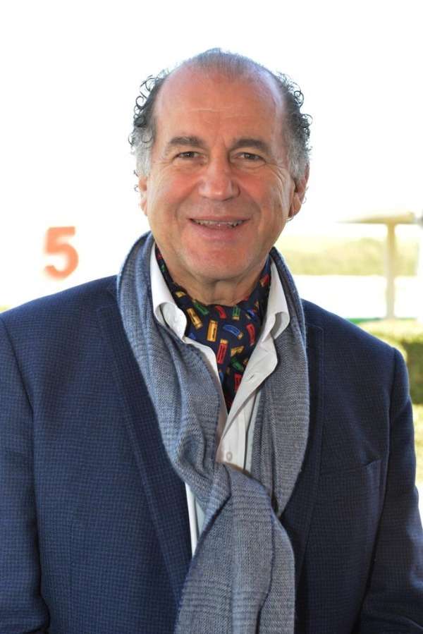 لوتشيانو روسي