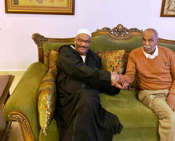 الكاردينال مع الفاتح