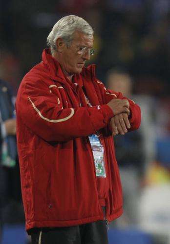 2010-06-24t164614z_01_wcp591_rtridsp_3_soccer-world_reuters