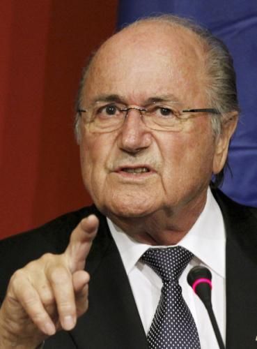 2010-12-13t161649z_01_ssib01_rtridsp_3_soccer_reuters