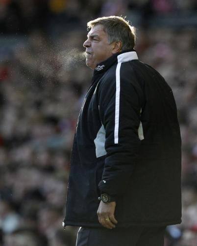 2010-12-13t180812z_01_pnn11_rtridsp_3_soccer-england_reuters
