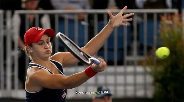 ?i=epa%2ftennis%2f2020-01%2f2020-01-16-08132554_epa