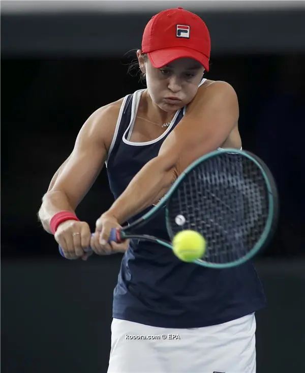 ?i=epa%2ftennis%2f2020-01%2f2020-01-16-08132557_epa
