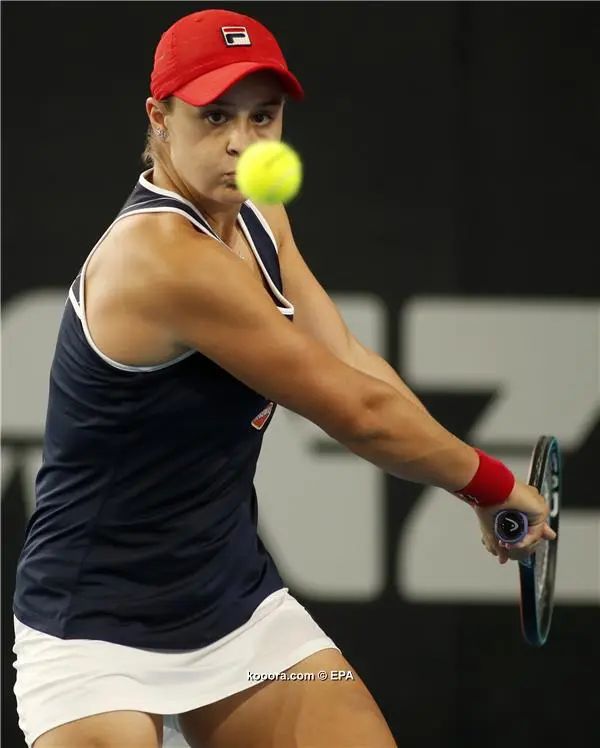 ?i=epa%2ftennis%2f2020-01%2f2020-01-17-08135322_epa