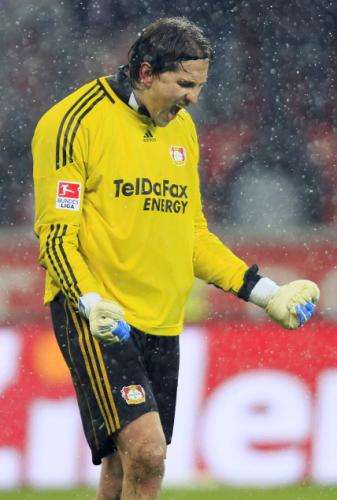 2010-12-05t163702z_01_wr17_rtridsp_3_soccer-germany_reuters