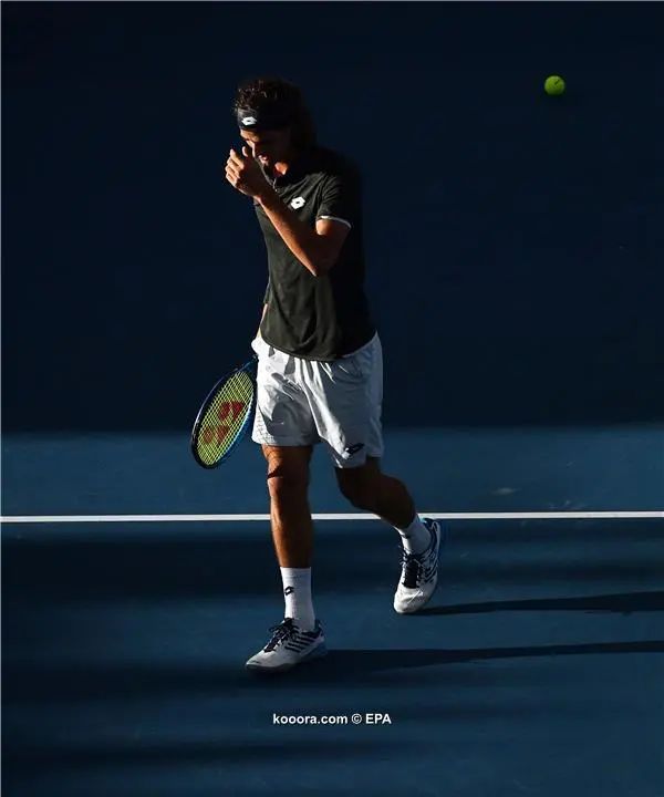 ?i=epa%2ftennis%2f2020-01%2f2020-01-18-08137510_epa