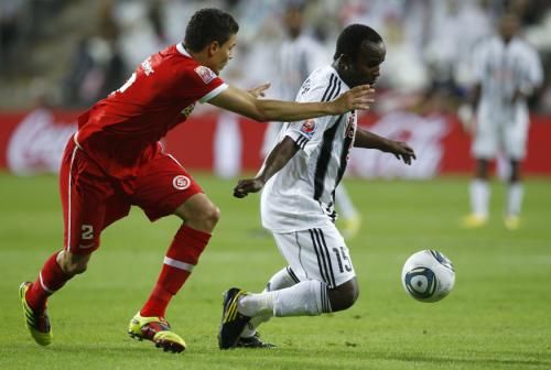 2010-12-14t181254z_01_abd21_rtridsp_3_soccer-club_reuters