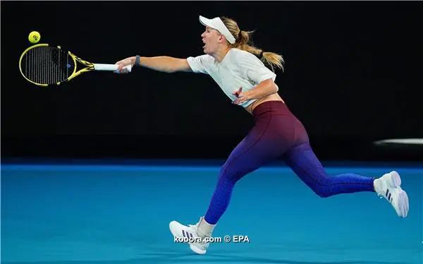 ?i=epa%2ftennis%2f2020-01%2f2020-01-17-08134598_epa
