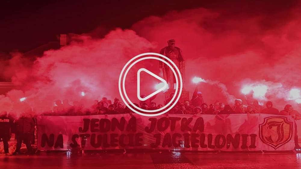 من الاحتفال