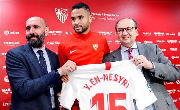 من تقديم النصيري