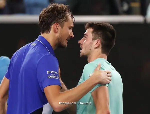 ?i=reuters%2f2020-01-23%2f2020-01-23t043021z_225821057_up1eg1n0cilkr_rtrmadp_3_tennis-ausopen_reuters