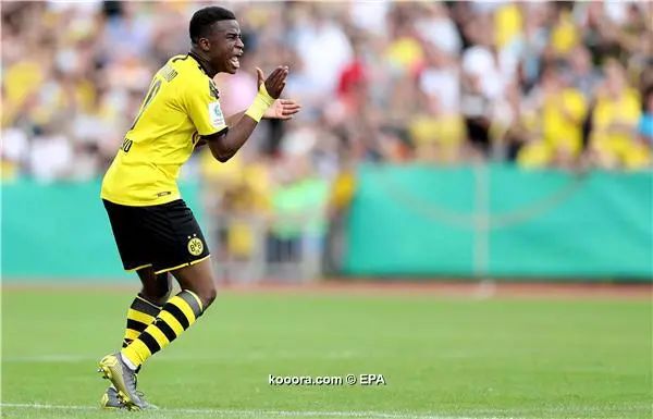 ?i=epa%2fsoccer%2f2019-06%2f2019-06-16%2f2019-06-16-07651998_epa