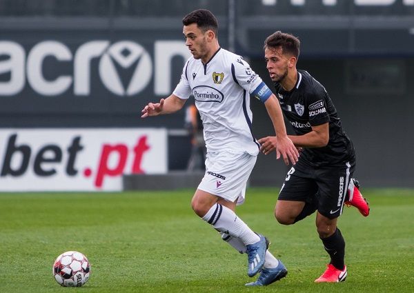 من لقاء فاماليكاو وسانتا كلارا