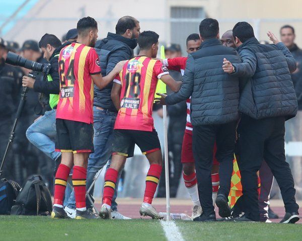 من أحداث المباراة