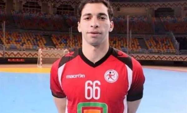 أحمد الأحمر 