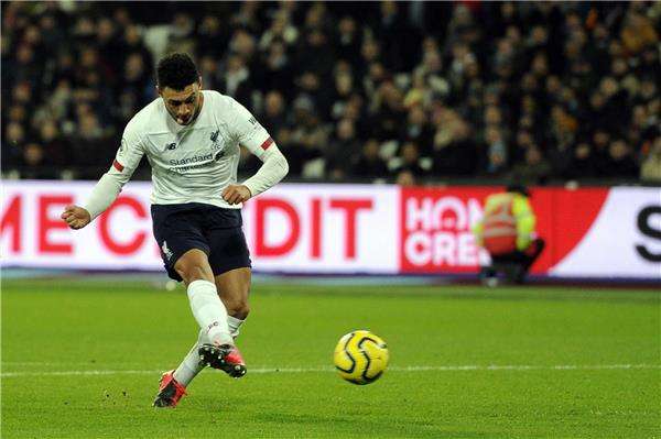  أليكس أوكسليد-تشامبرلين