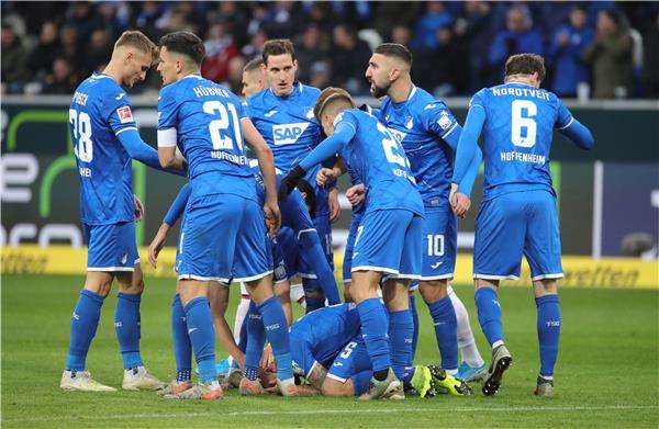 لاعبو هوفنهايم 