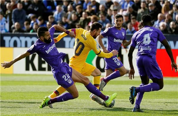 برشلونة و ليجانيس