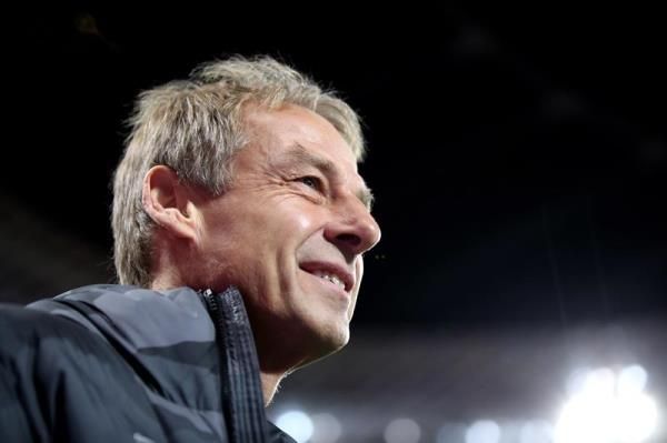 يورجن كلينسمان مدرب هيرتا برلين