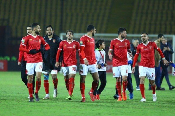 لاعبو الأهلي 