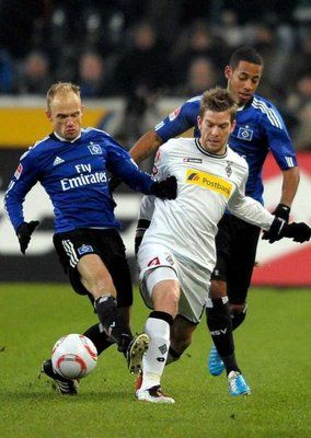 2010-12-17-00000102499635