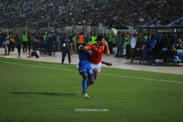 من مباراة الأهلي والهلال