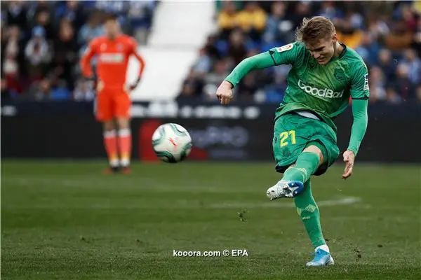 ?i=albums%2fmatches%2f1701376%2f2020-02-02-08187725_epa