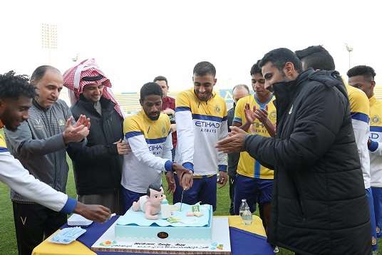 احتفال النصر بمولود حمد الله