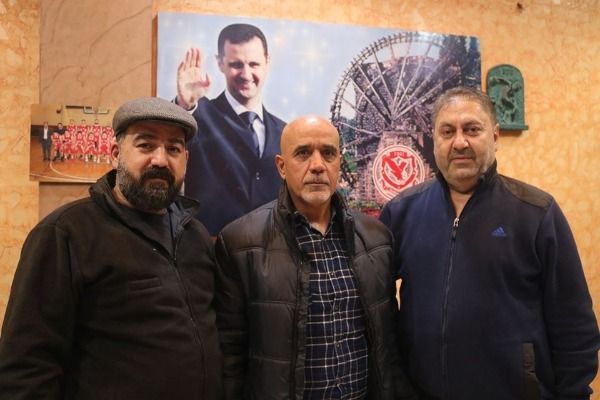 جانب من توقيع الطليعة مع عبد الناصر مكيس