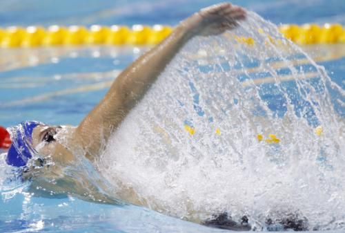 2010-12-16t173837z_01_dub10_rtridsp_3_swimming_reuters