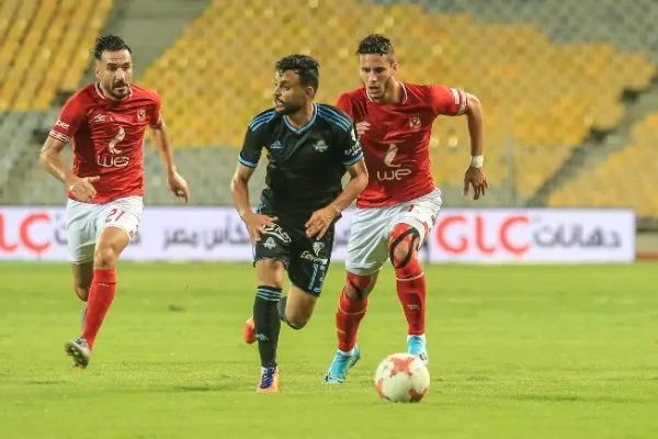 ?i=eldeeb1%2f0005%2f4%2f552%2f155a3640