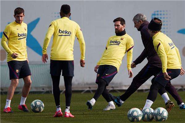 لاعبو برشلونة