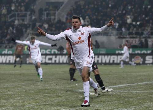 2010-12-18t185400z_01_cha105_rtridsp_3_soccer-germany_reuters