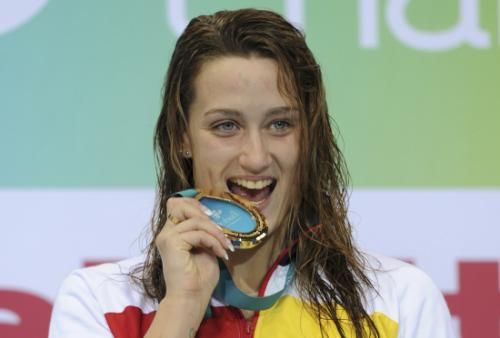 2010-12-18t210146z_01_dub101_rtridsp_3_swimming_reuters