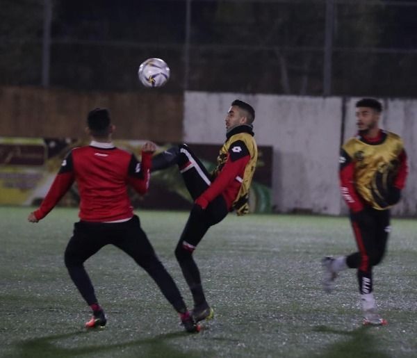 هلال القدس يتدرب في أجواء باردة 